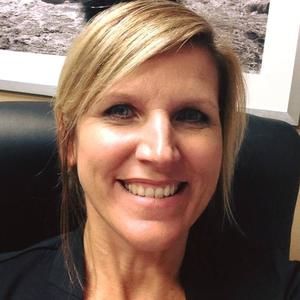 Meet your Posher, Debra